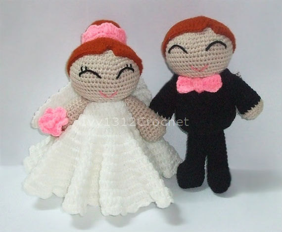 amigurumi bride and groom